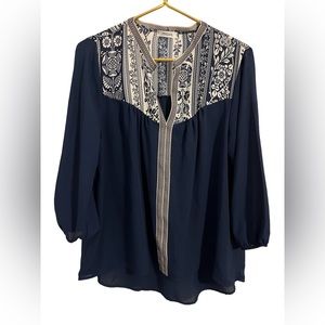 Persaya top Size Large navy blue with floral detail, gathered sleeve